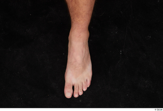 Louis foot nude 0003.jpg